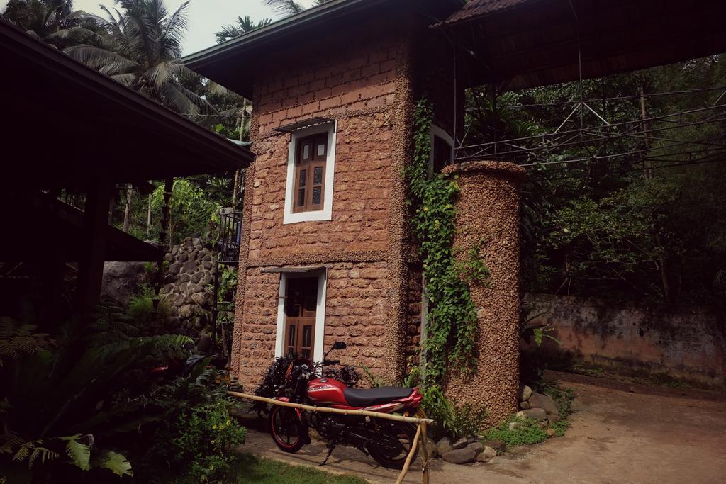 Sapphire Holiday Resort Ratnapura Zewnętrze zdjęcie