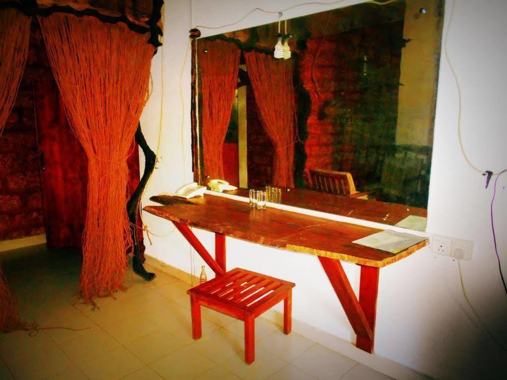 Sapphire Holiday Resort Ratnapura Zewnętrze zdjęcie